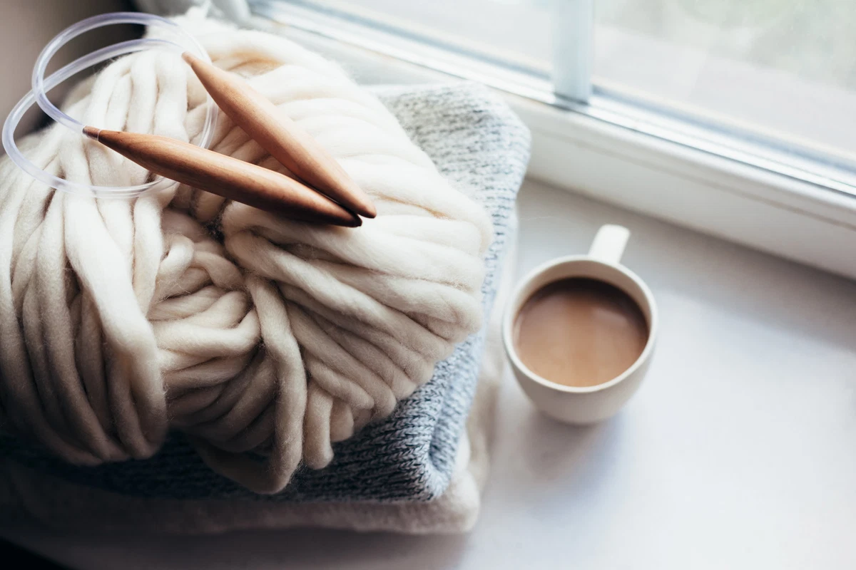 8 lbs of chunky yarn sale