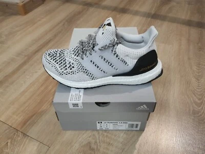 Adidas Ultraboost 1.0 DNA Unisex Laufschuhe Weiß Gr. 38 - Neu + OVP - 180,00€
