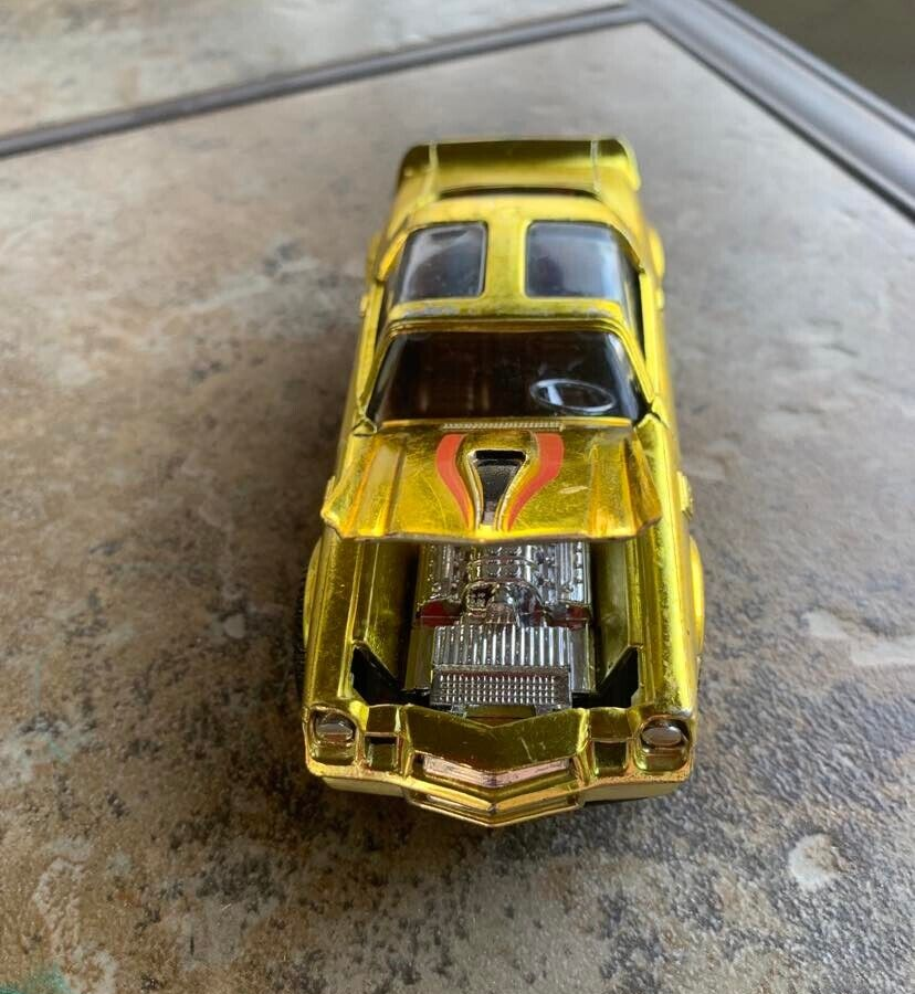 Vintage 1980's Zee Toys Z28 Gold No. 1065 Hot Rod Race Car Vintage 1980's Zee Toys Z28 Gold No. 1065 Hot Rod Race Car