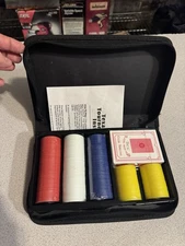 (100) Poker Chip Set w/ 2 Decks of Cards / Case and Tray - Travel set