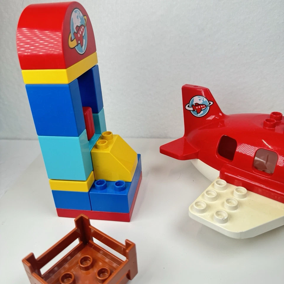 Lego Duplo 10590 Aeropuerto Set Incompleto Avión Rojo Terminal Accesorios Foto 3 de 4