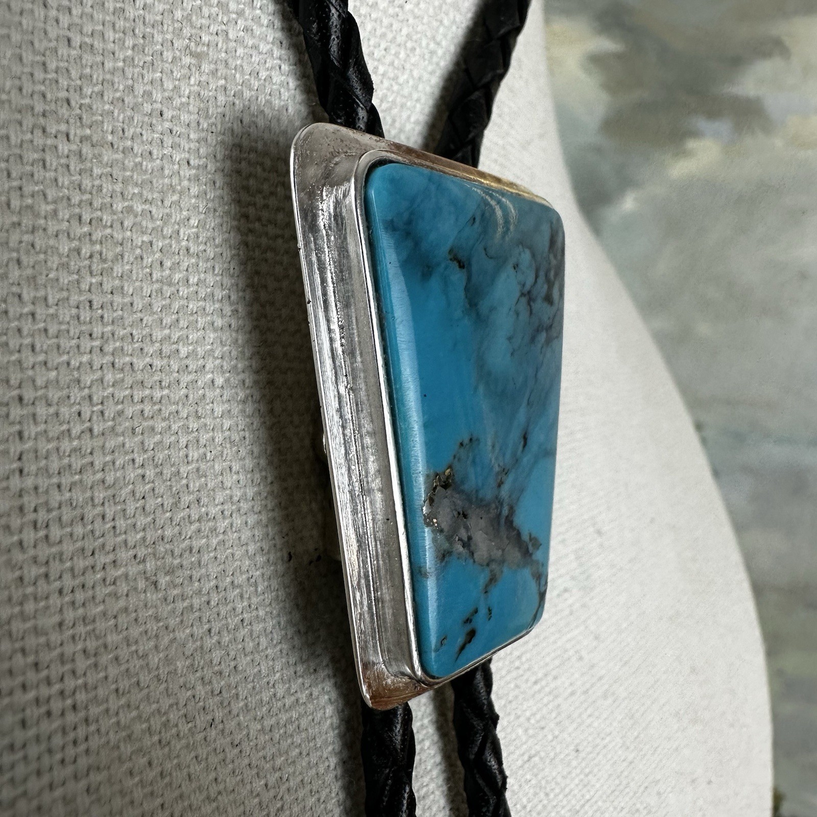 Tremendous Vintage Turquoise Stone Sterling Silver Western Bolo Tie