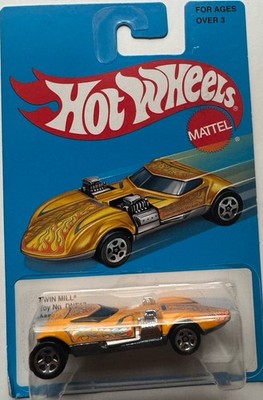 2016 Hot Wheels Target Exclusive RETRO SERIES Twin Mill
