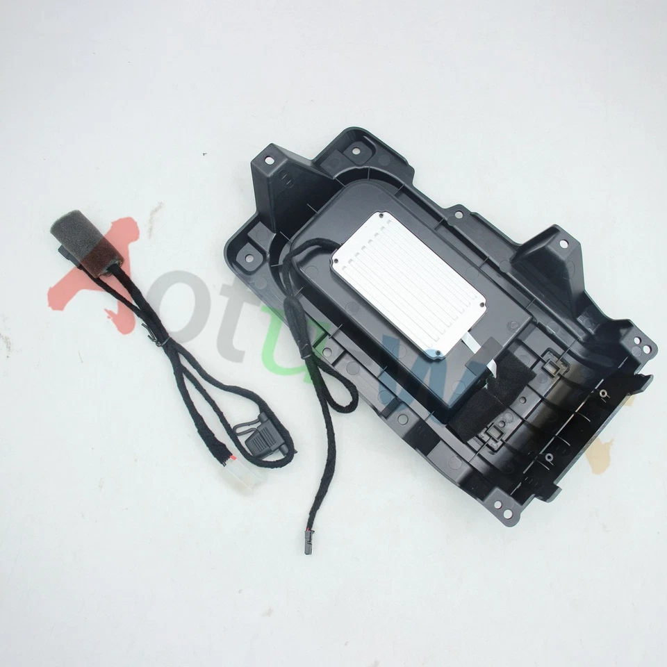 NEW OEM TOYOTA TUNDRA 2014-2021 CENTER CONSOLE WIRELESS CHARGING TRAY 1SET - Image 2 of 4