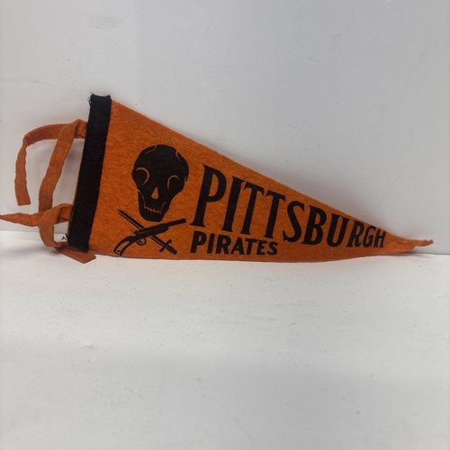 RARE Vintage 30’s Pittsburgh Pirates Pennant Skull Crossbones Gun & Sword MLB