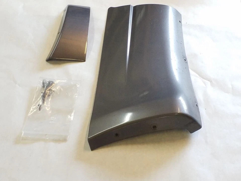 灰色左四分之一面板装饰车身成型 | 适合 2000 - 2005 年福特 Excursion — 第 2/4 张图片