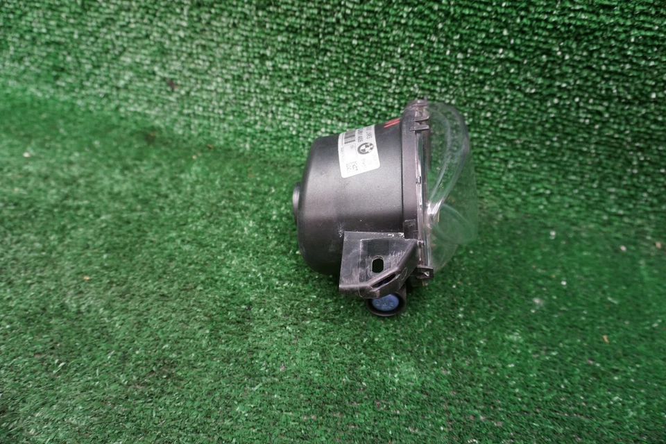 BMW 325I 2006 2007 2008 carcasa luz antiniebla OEM elj68vai05 Foto 2 de 4