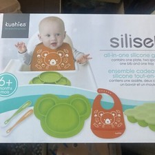 kushies siliset all in one gift set plate spoons bib plate baby child Green Bear