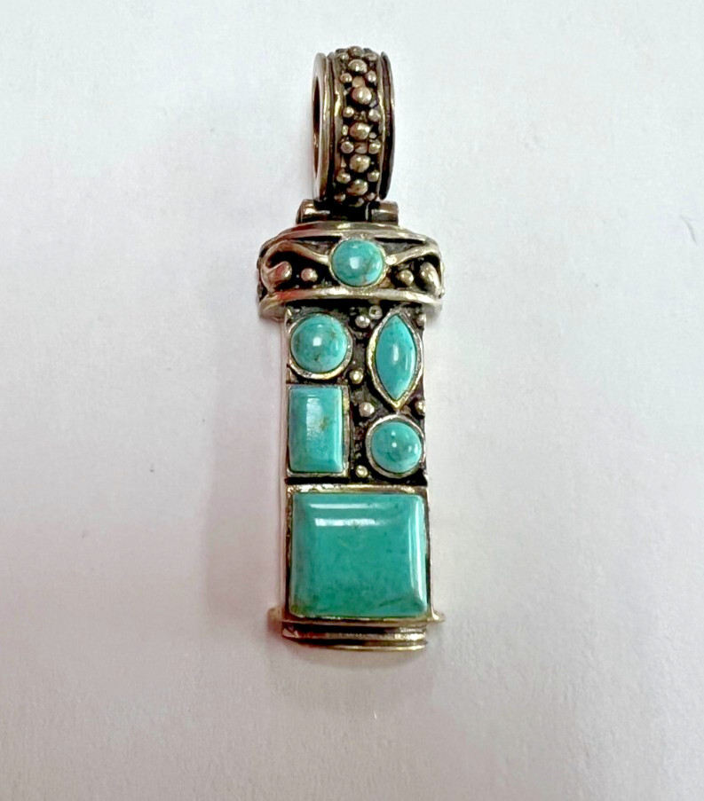 Sterling Silver Rectangle Sized Pendant with ligh… - image 1