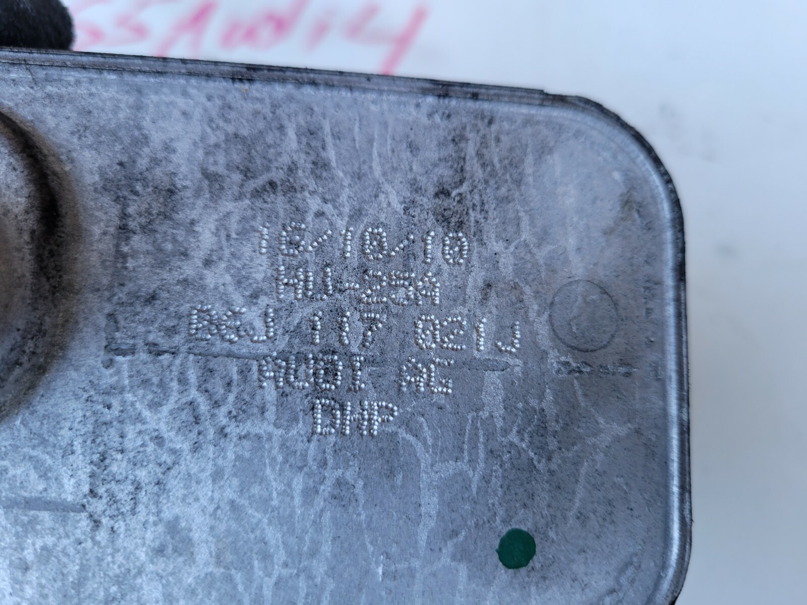 11 Audi Q5 Oil Cooler 06J117021 for sale online | eBay 