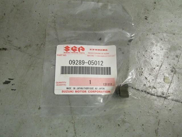Suzuki 09289 05012