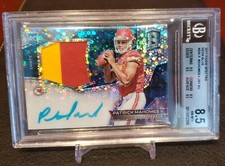 2017 Patrick Mahomes Auto #66/75 Panini Spectra Blue Disco 2 color Jersey 🐐 