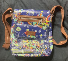 Sakroots Artist Circle Crossbody Messenger Flap Purse Spirit Desert -floral