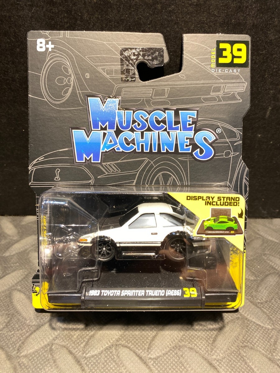 1/64 MUSCLE MACHINES 1983 TOYOTA SPRINTER TRUENO AE86 WHITE AND