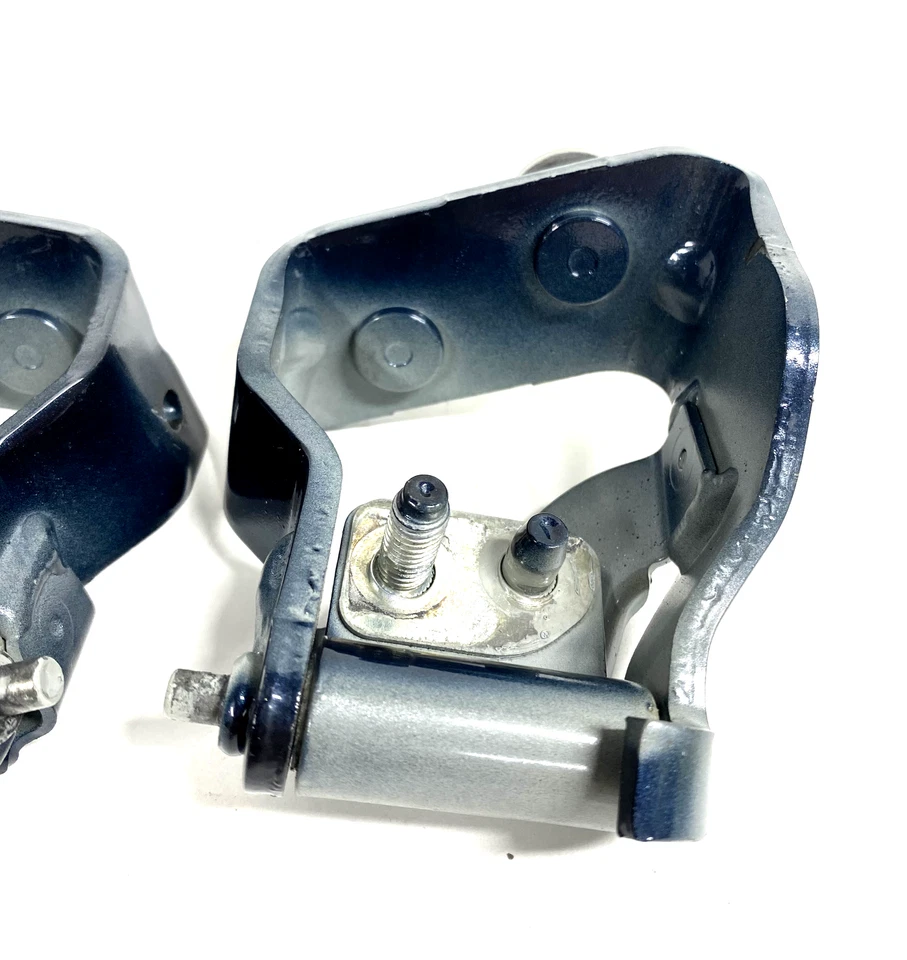 05-15 Audi Q7 4L Rear Trunk Lid Hinges Left Right OEM - Image 3 of 4