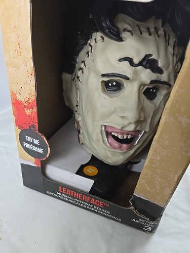 2023 Texas Chainsaw Massacre Leatherface Light Up Pathway Stake Marker Halloween - Picture 11 of 11