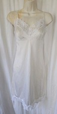 Vintage 80s Lorriane Full Slip NOS Cream Nylon With Lace USA Womans Size 34