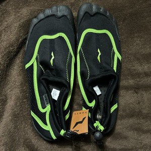 norty water shoes 38862 Size 11