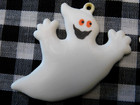 Vintage 1989 Hallmark Halloween Earrings – Happy Ghosts — photo 2