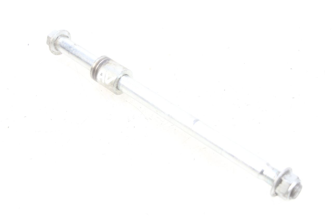 FRONT WHEEL AXLE - YAMASAKI RAPTOR 50 (2013 - 2018)