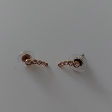Roségold Ohrstecker gebogen mit 5 klaren Gla...