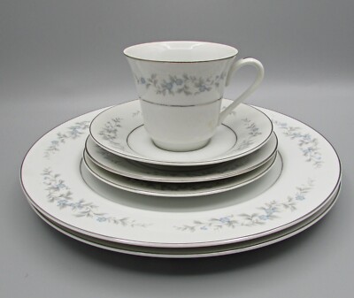 Japan Forget-Me-Not Blue Grouping - 2 Dinners-2 Bread Plates-Cup & Saucer