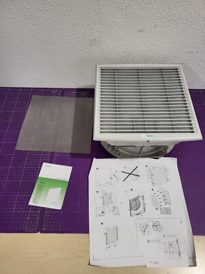 Schneider Electric Lüfter ClimaSys 850m3/h 230V mit Gitter Filter        _4.69_5