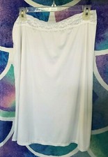 VASSARETTE NYLON SIDE SLIT HALF SLIP SZ L LARGE 24" 11-073 WHITE EUC