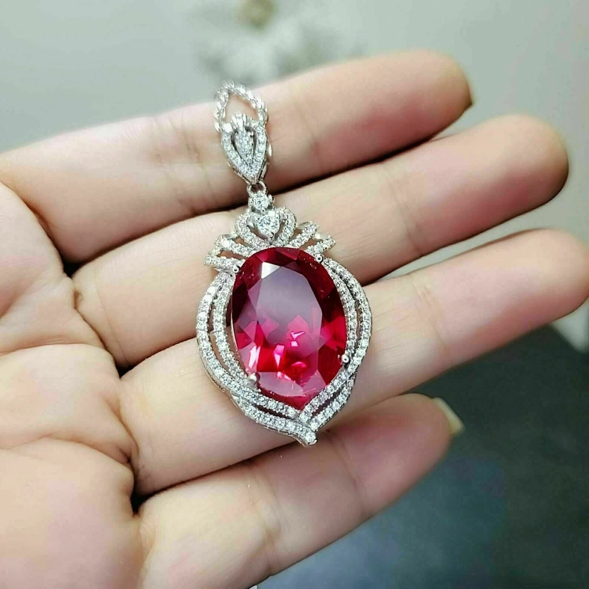 Oval pendant online
