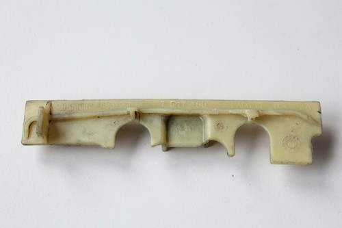 Original BMW E90 E92 Kühlsystem Kühler Kunststoff Halterung Halter 7547456