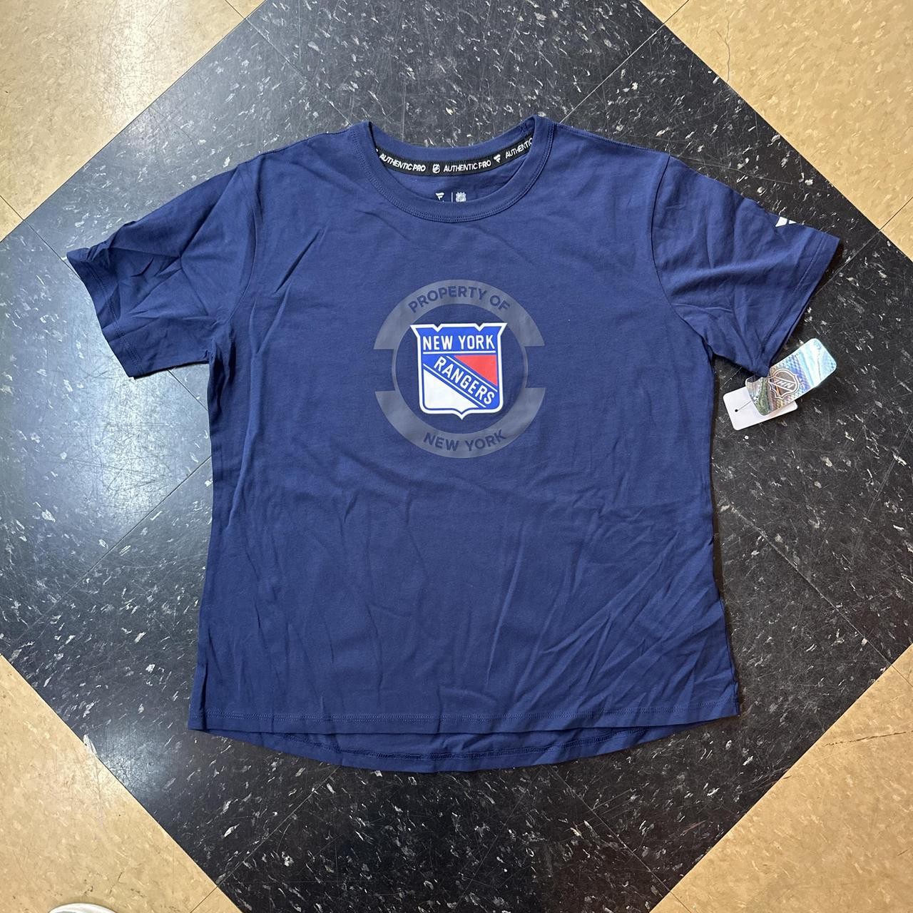 Fanatics Women's navy blue T-shirts