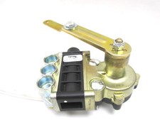 90555100 HALDEX PR PLUS HEIGHT CONTROL VALVE WITH RESTRICTED FLOW DUMP VALVE