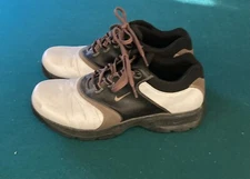 Nike Mens Golf Shoes Size 10. White Black & Brown. Model# 309894-121 Still Great