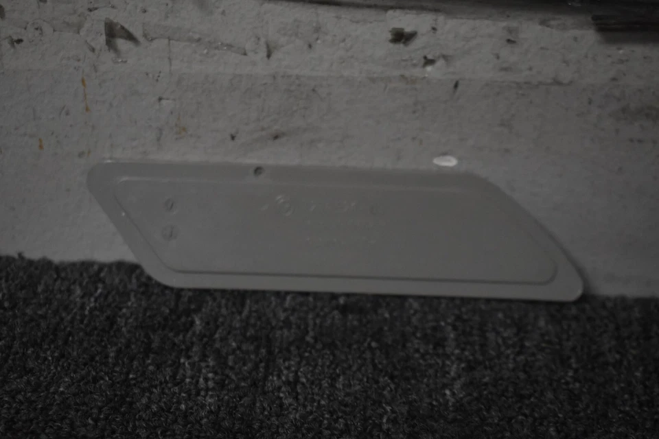 BMW 328I 2012-2015 REFLECTOR LADO IZQUIERDO FÁBRICA OEM Foto 4 de 4