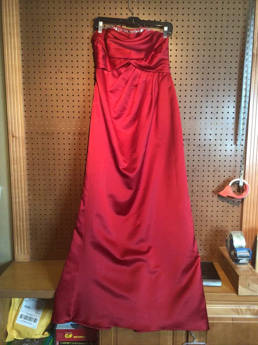 Davids Bridal Sz 4 Sleeveless Strapless Red Bridesmaid Dress 52 Long EUC 18