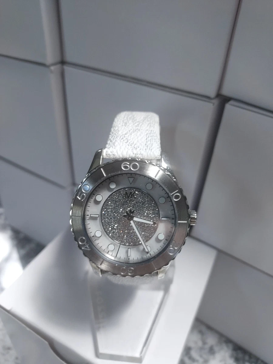Michael Kors Women s Runway Three Hand Silver Tone Alloy Watch MK6998