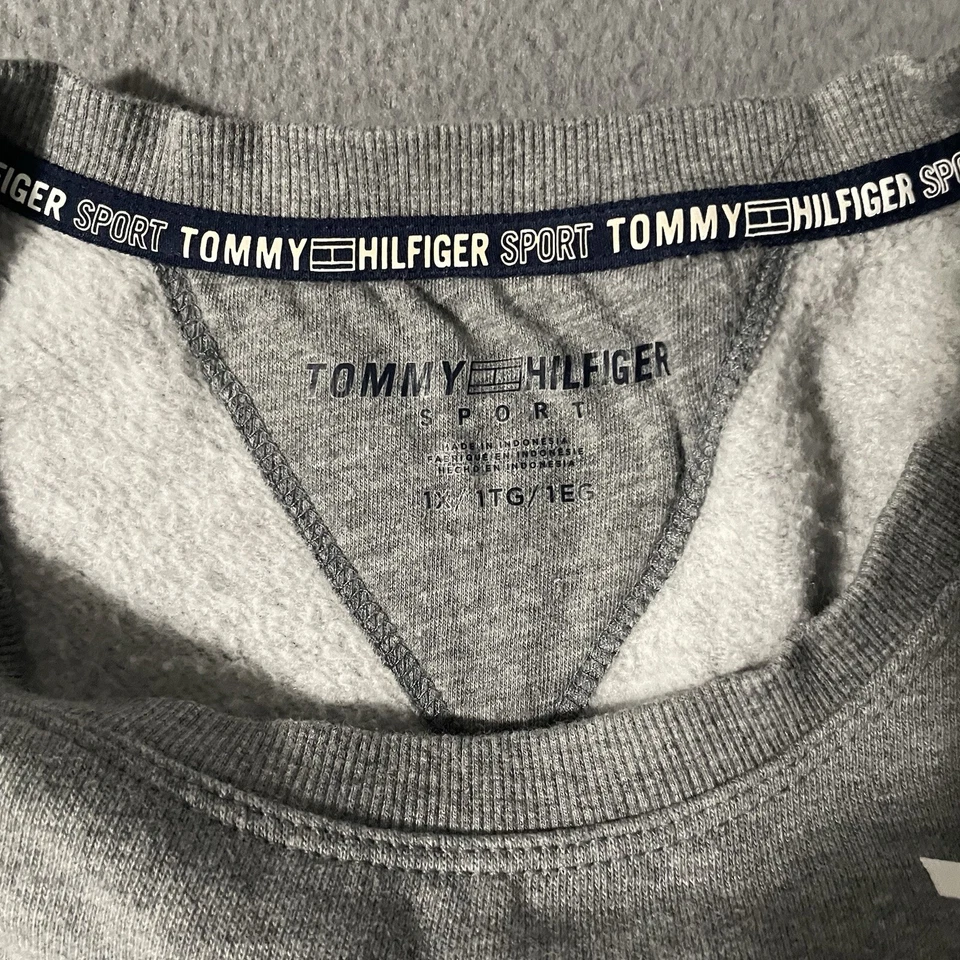 Tommy Hilfiger 牛仔运动衫女式大号拼色灰色短毛衣 — 第 3/4 张图片