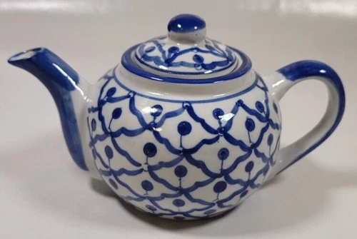 Vintage Blue and White Canton Collection Teapot by Two's Company China