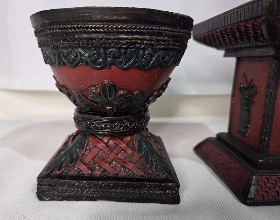 Rustic Red/Green Carved Resin Pillar Candle Holders 4.5'' Lot of 2 Flowers - Image 2 of 4
