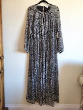 NWT Boutique By JCP Size 0X Chiffon Floral Pleated Maxi Dress Long Sleeve