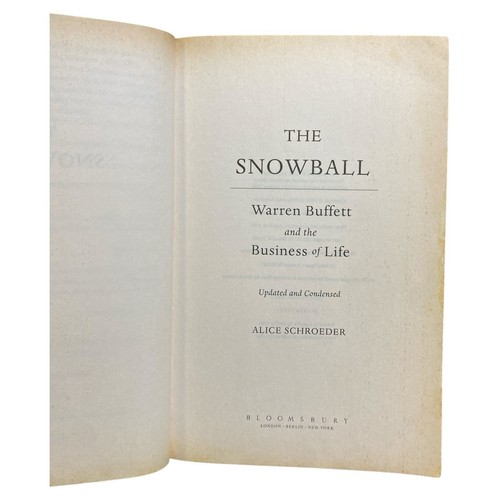 The Snowball Warren Buffett Biography Book by Alice Schroeder Business Paperback - Picture 7 of 8