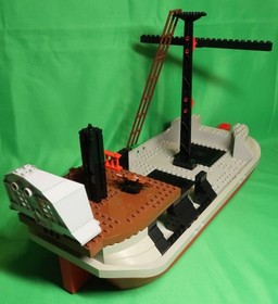 LEGO Pirates Junior Redbeard Pirate Ship 7075 New