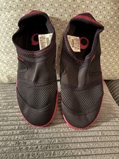 Aqua Schuhe Badeschuhe Neopren schwarz/pink  36/37 TRIBORD von Decathlon wie neu
