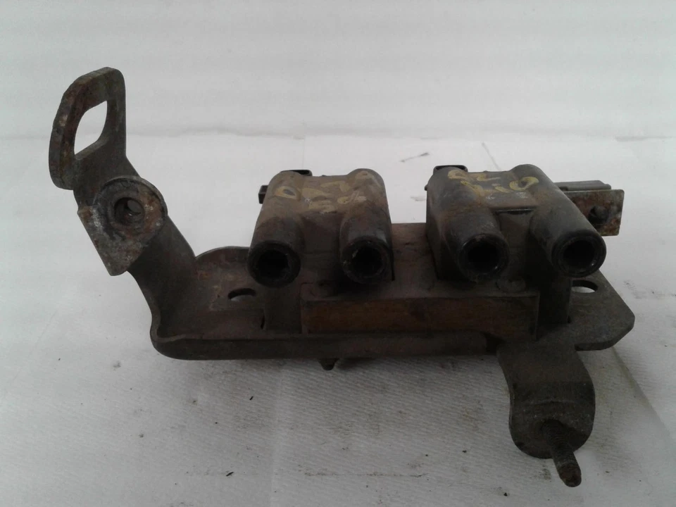 Bobina de encendido usada se adapta a: Kia Rio 2002 grado A Foto 3 de 4