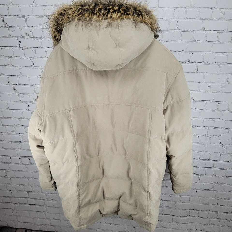 Chaqueta Consensus Beige Plumón de Pato Pluma Aislada Con Capucha Bolsillos Internos Talla XXL Foto 2 de 4