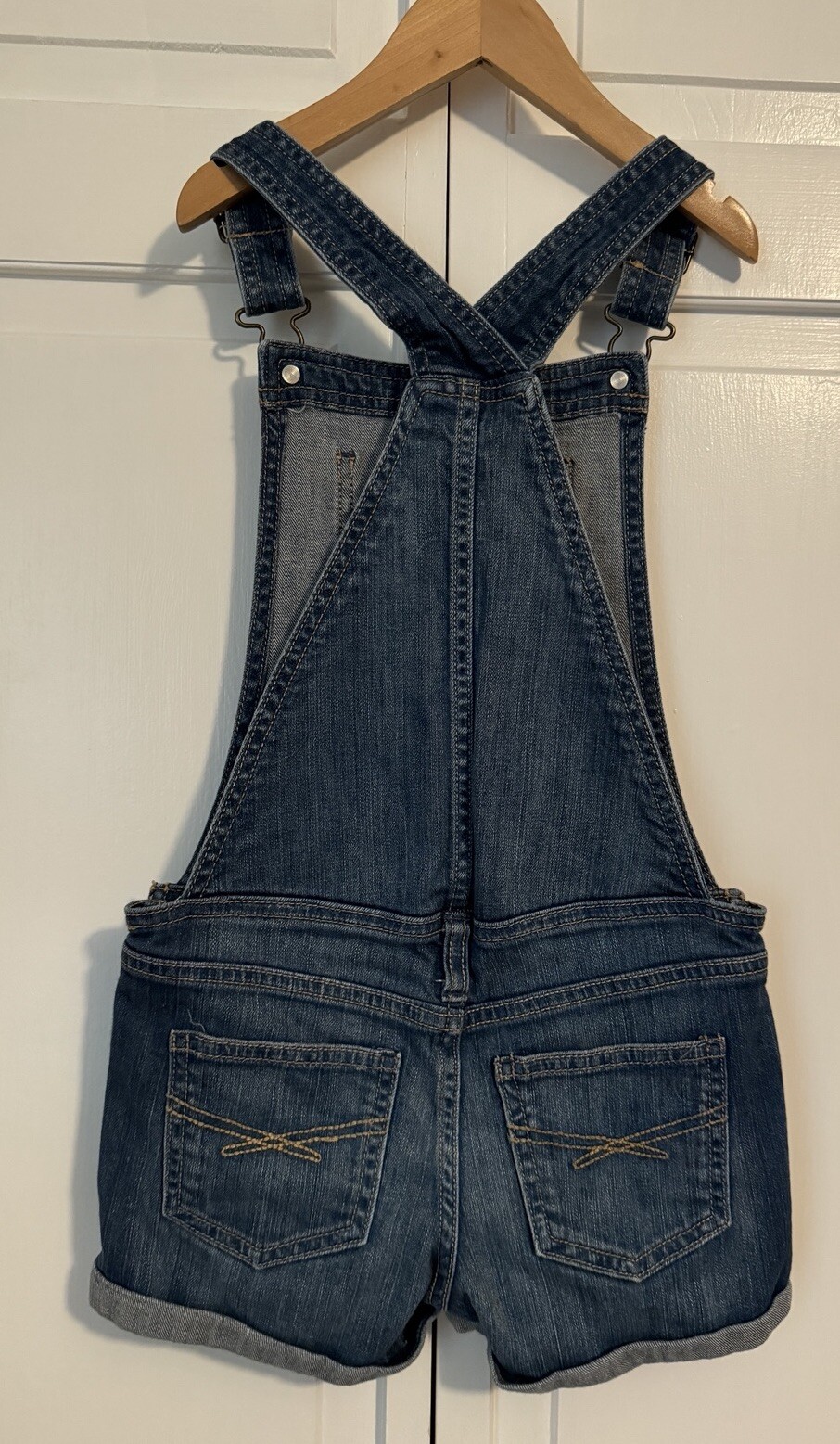 Picture 6 of 24
