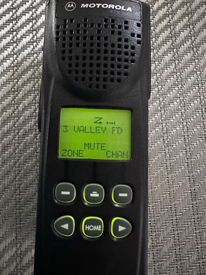 【実物ジャンク】モトローラ MOTOROLA XTS3000 実物ジャンク】モトローラ MOTOROLA XTS3000 Motorola XTS 3000 Model