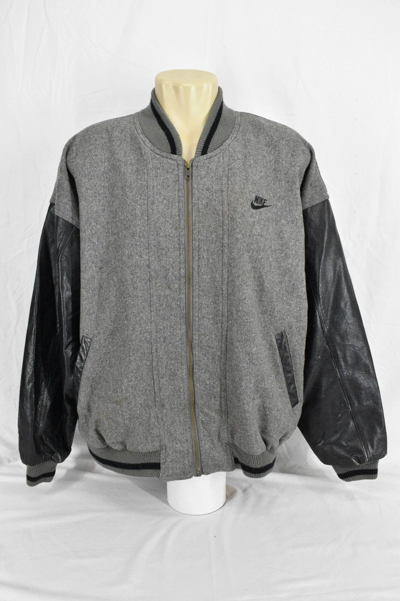 Black nike varsity clearance jacket