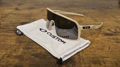 Oakley Si Sutro Desert Tan Black Prizm Sunglasses