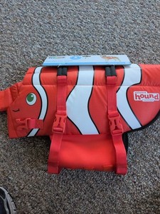 Outward Hound Life Jacket Size Large Safety Vest for 28"-32" 55-85 Lbs